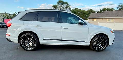 Audi Q7 2023