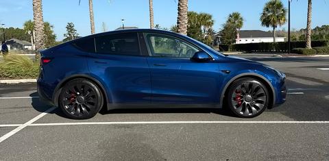 Tesla Model Y 2021
