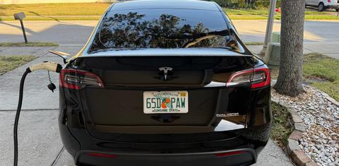 Tesla Model Y 2021