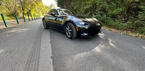 Mazda MX-5 Miata RF 2017