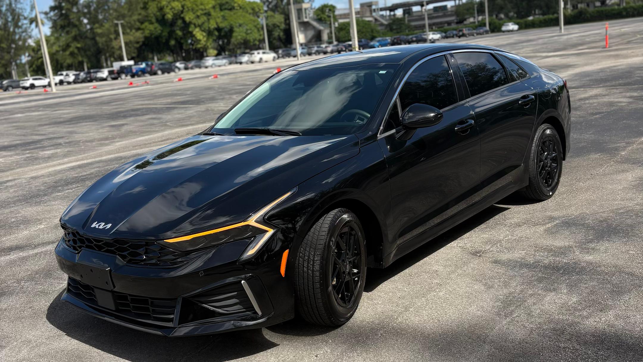 Kia K5 2025 in Hialeah, FL