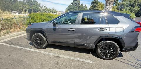 Toyota RAV4 Hybrid 2024