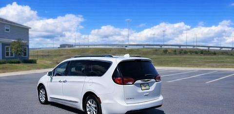 Chrysler Pacifica 2020