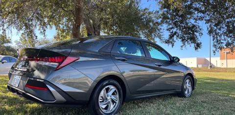 Hyundai Elantra 2026