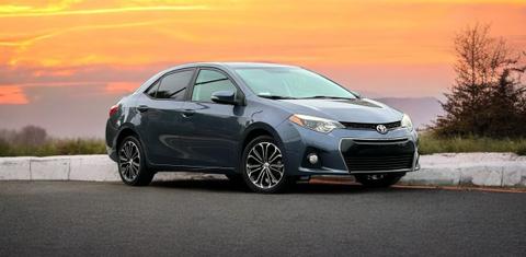 Toyota Corolla 2015