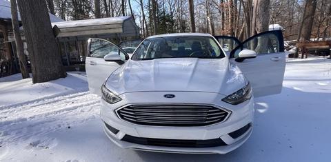 Ford Fusion Hybrid 2017