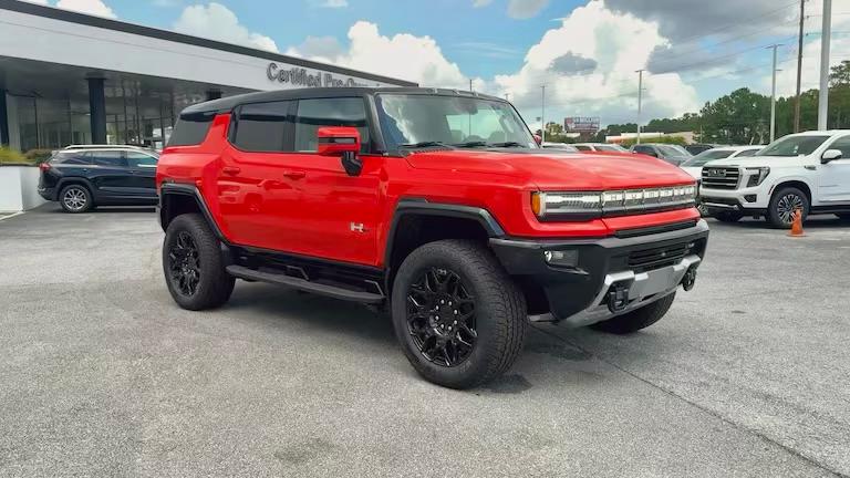 GMC HUMMER EV SUV 2025 in 