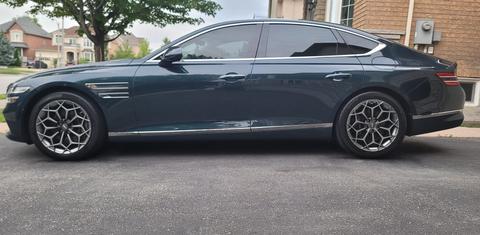 Genesis G80 2023