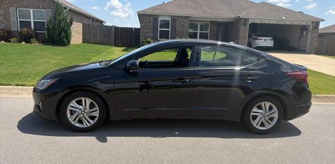 Hyundai Elantra 2019