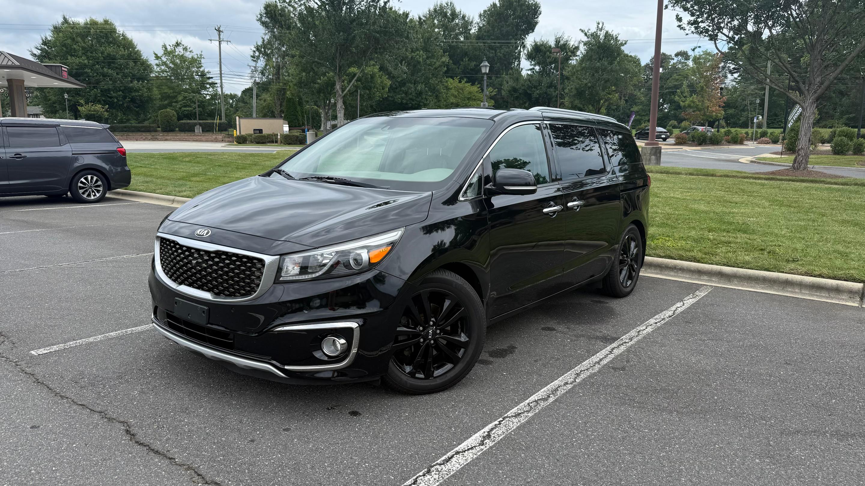 Kia Sedona 2015 in 