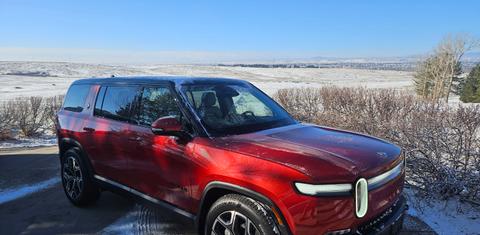 Rivian R1S 2025