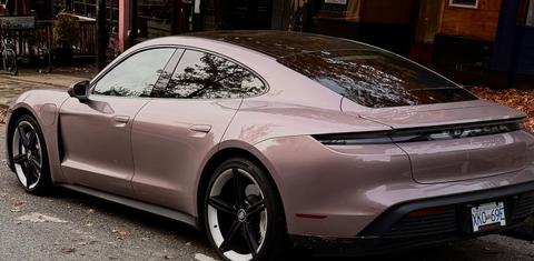 Porsche Taycan 2021