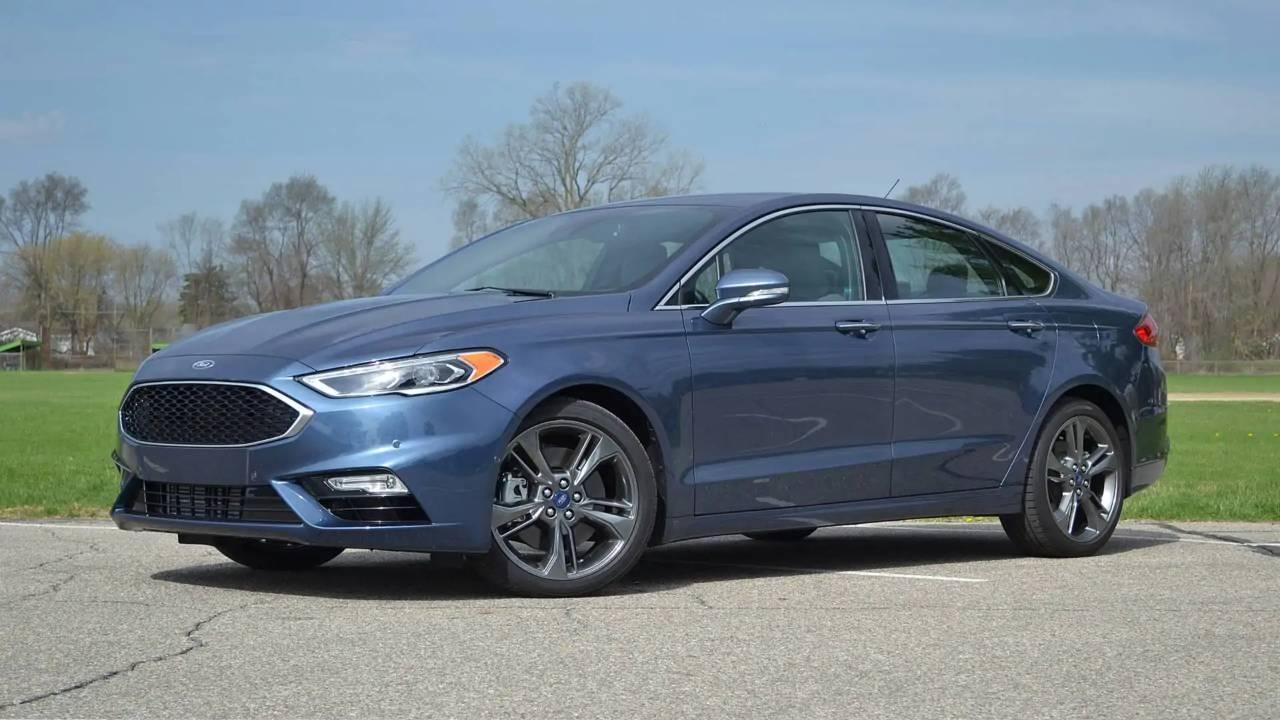 Ford Fusion Hybrid 2018 in 