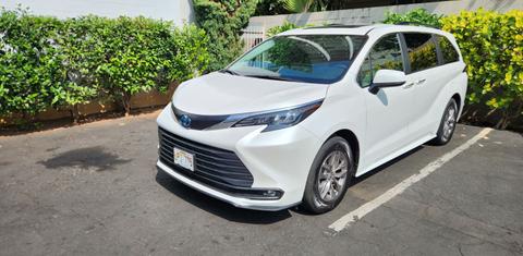 Toyota Sienna 2025