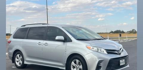 Toyota Sienna 2020