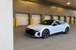 Audi e-tron GT 2022 in Oakville