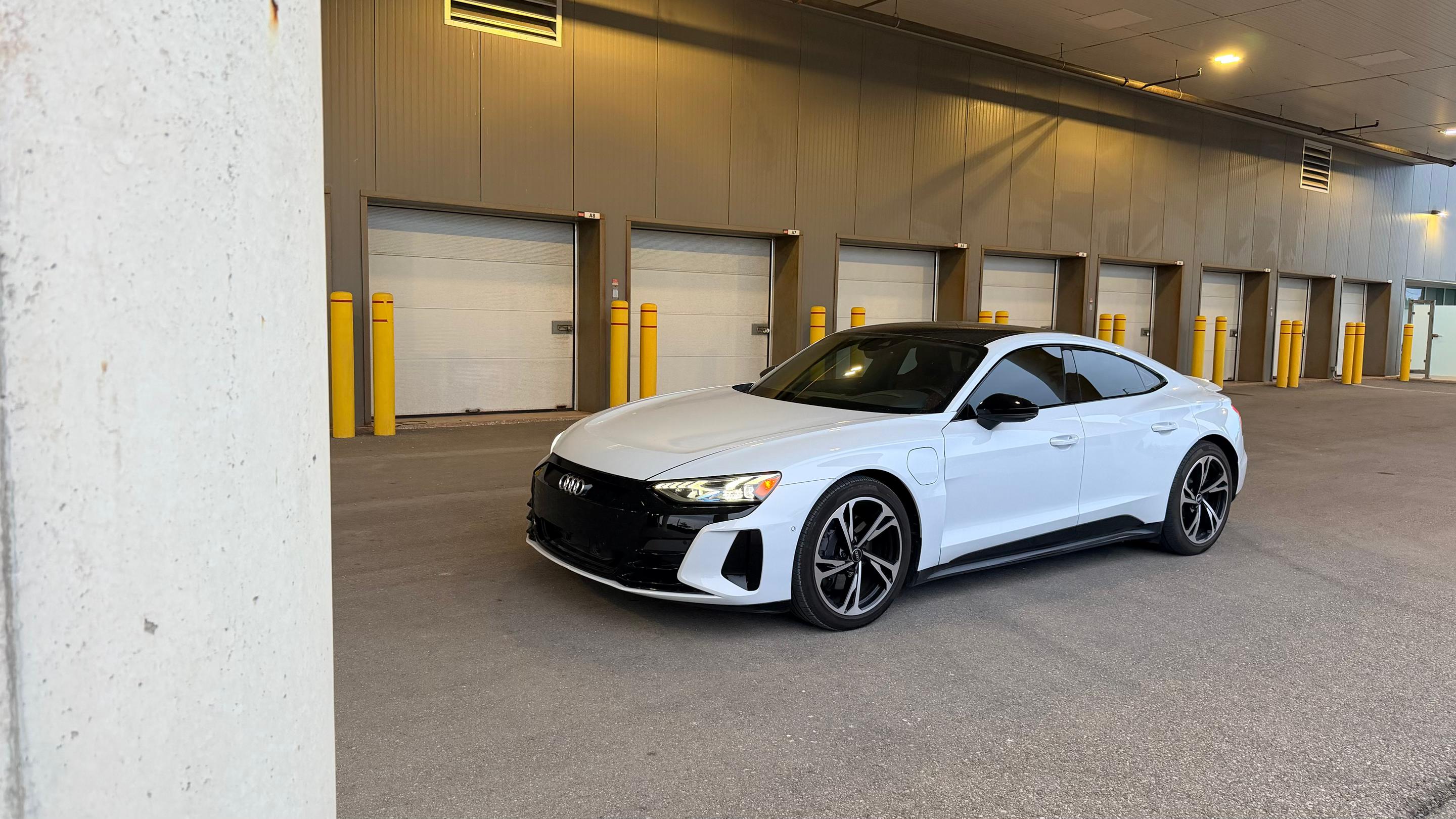 Audi e-tron GT 2022 in Oakville, ON