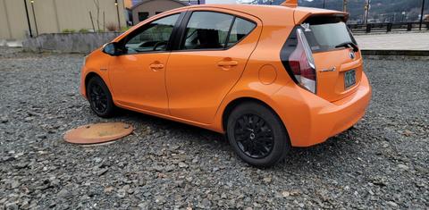 Toyota Prius c 2015