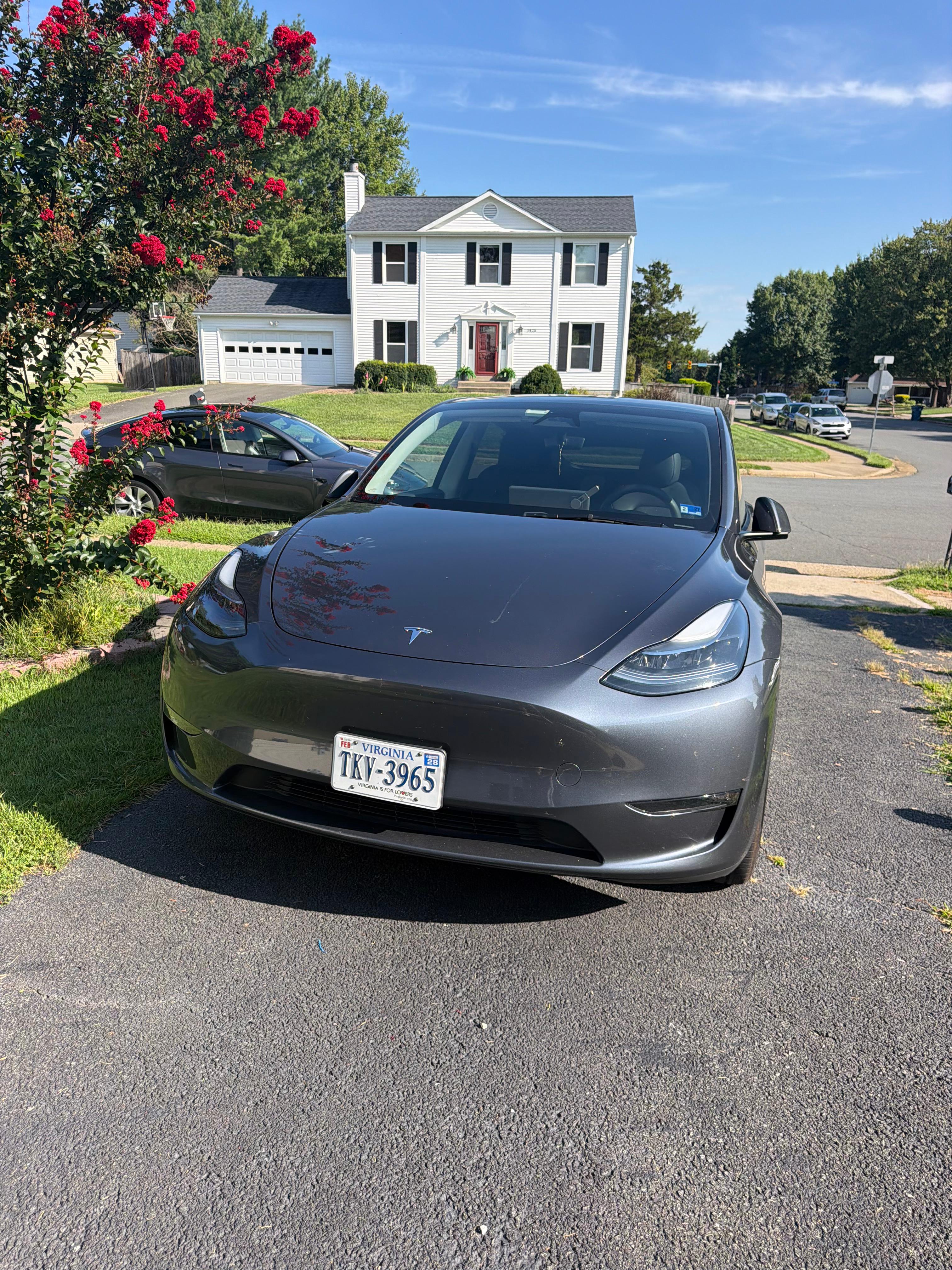 Tesla Model Y 2023 in Herndon, VA