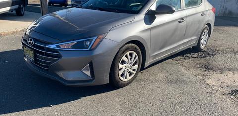 Hyundai Elantra 2019
