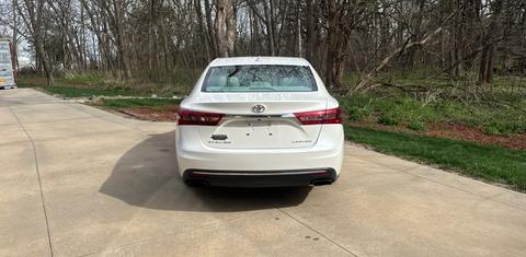 Toyota Avalon 2016