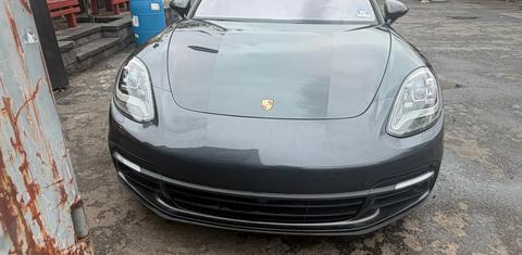 Porsche Panamera 2018