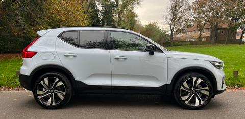 Volvo XC40 2024