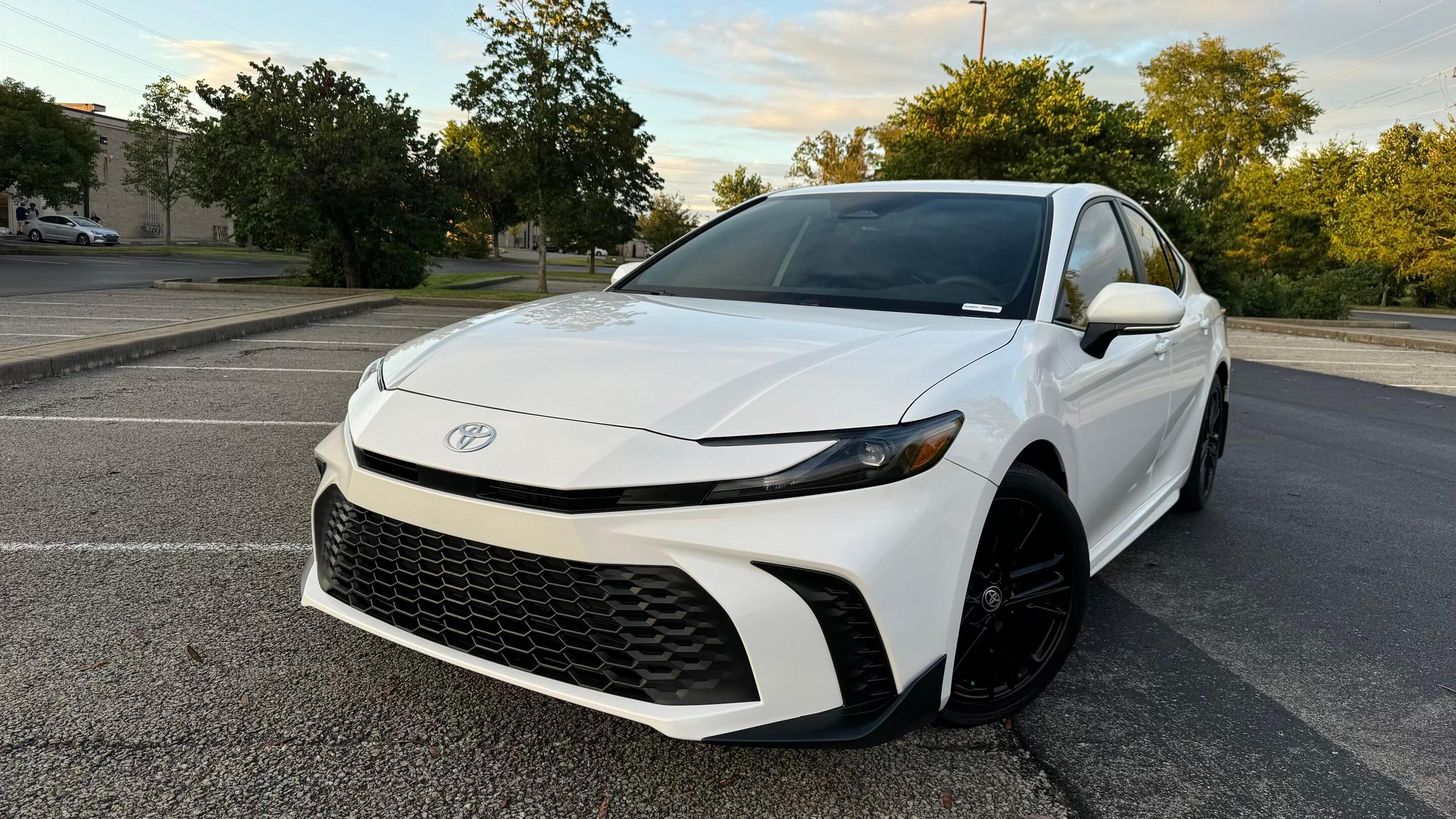 Toyota Camry Hybrid 2025 in 