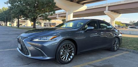 Lexus ES 2025
