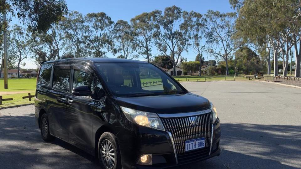 Toyota Esquire 2014 in Bayswater