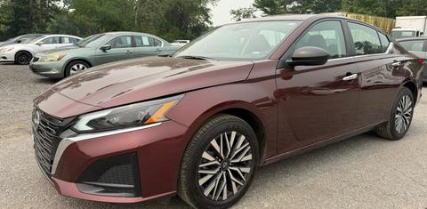 Nissan Altima 2025