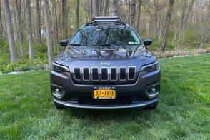 Jeep Cherokee car