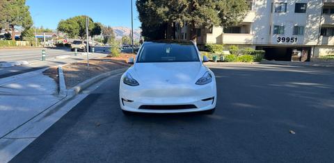 Tesla Model Y 2023