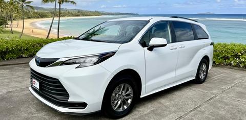 Toyota Sienna 2025