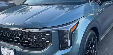 Kia Carnival 2025