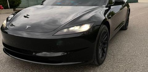 Tesla Model 3 2025