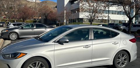 Hyundai Elantra 2017