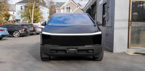 Tesla Cybertruck 2025
