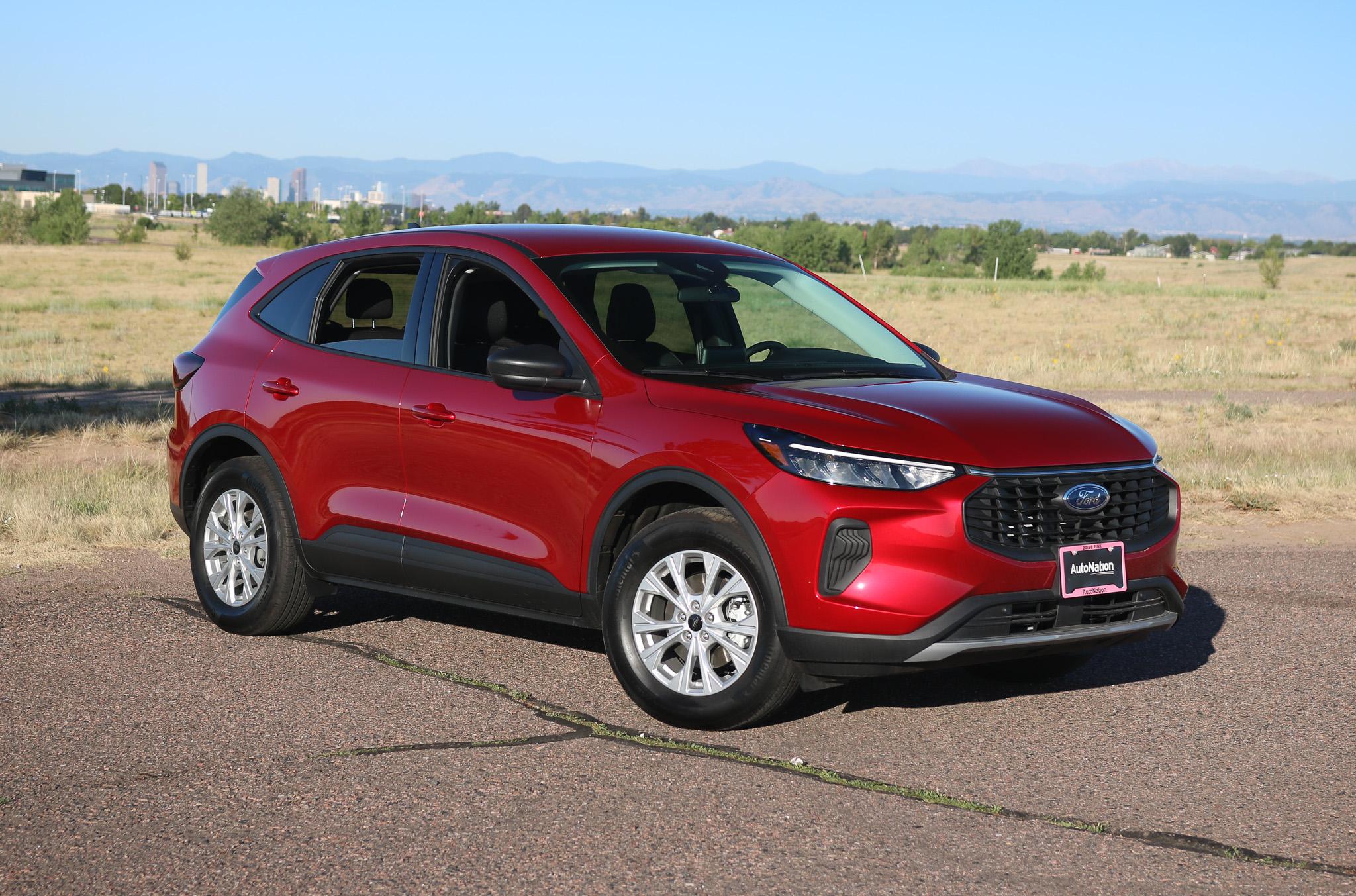 Ford Escape 2026 in Commerce City, CO