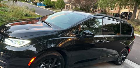 Chrysler Pacifica 2023