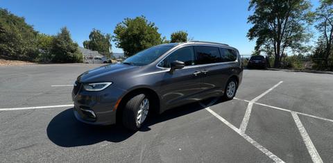 Chrysler Pacifica 2022
