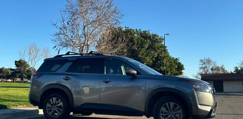 Nissan Pathfinder 2024