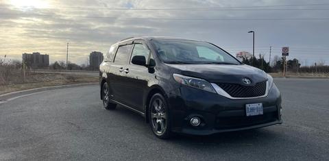 Toyota Sienna 2017