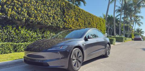 Tesla Model 3 2025