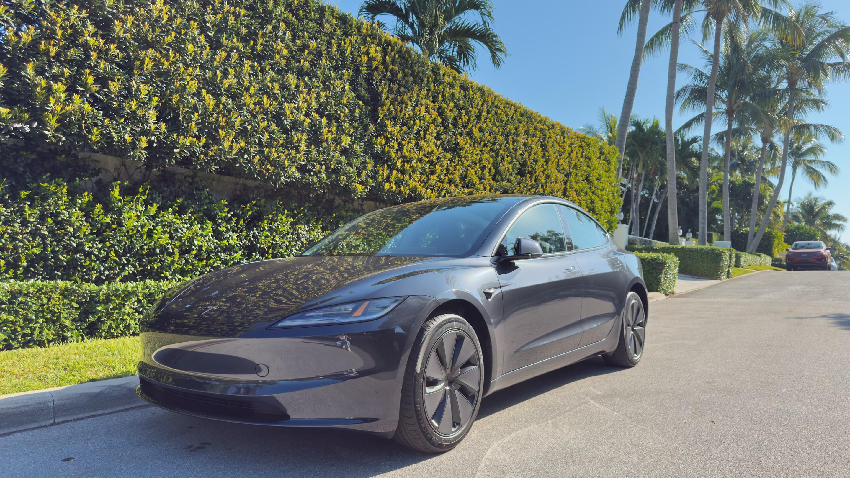 Tesla Model 3 2025 in Palm Springs, FL