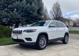 Jeep Cherokee car