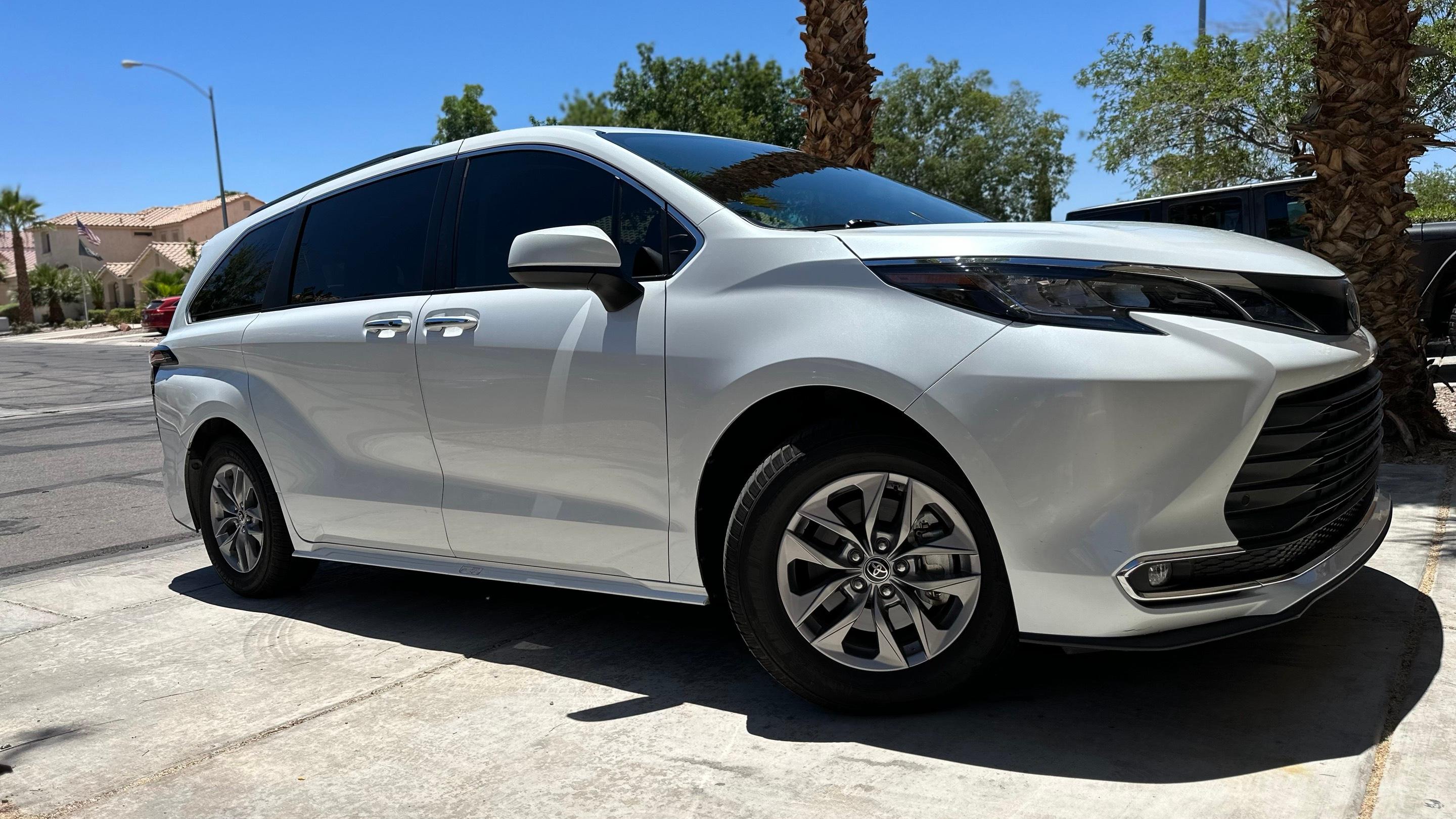 Toyota Sienna 2022 in Enterprise, NV