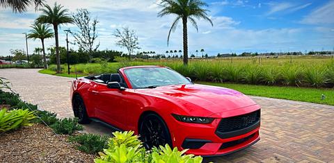 Ford Mustang 2024