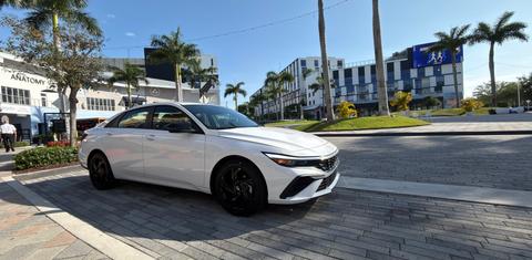 Hyundai Elantra 2026