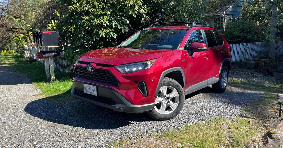 Toyota RAV4 Hybrid 2019 rental in Seattle, WA by Darius S. | Turo
